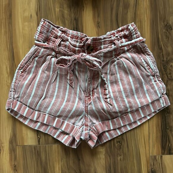 American Eagle 2 Pairs Of Shorts - Picture 3 of 9